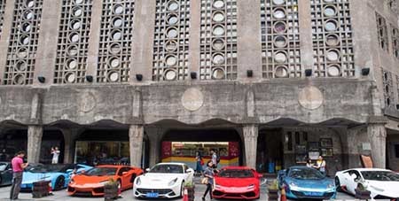 صحنه ای دیوانه کننده در شانگهای