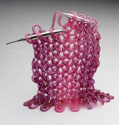 مجسمه شیشه ایِ بافتنی دیده اید