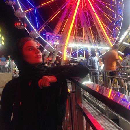 عکس های رز رضوی در شهربازی ترکیه عکس های رز رضوی در شهربازی ترکیه