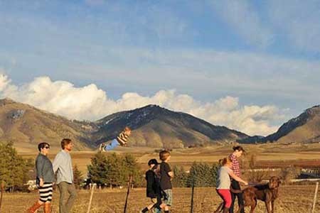 دختر سندروم داونی میتواند پرواز کند