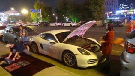 اخبار,اخبار گوناگون,دستفروشی با پورشه