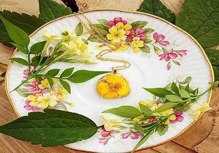 اخبار,اخبار گوناگون, زیورآلاتی از جنس گل و گیاه اخبار,اخبار گوناگون, زیورآلاتی از جنس گل و گیاه