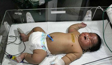 اخبار,اخبار گوناگون,سنگین ترین نوزاد دنیا