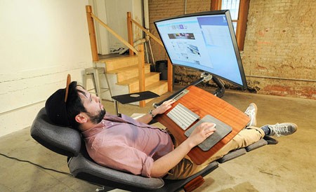 اخبار , اخبار گوناگون,میزهایی برای دراز کشیدن,طراحی میز و صندلی کار