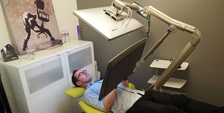 اخبار , اخبار گوناگون,میزهایی برای دراز کشیدن,طراحی میز و صندلی کار