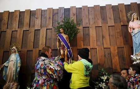 اخبار , اخبار گوناگون,مراسم زدن شلغم به شیطان,مراسم روز سن سباستین در اسپانیا اخبار , اخبار گوناگون,مراسم زدن شلغم به شیطان,مراسم روز سن سباستین در اسپانیا