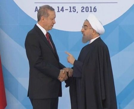 هشدار روحانى به اردوغان در زمان استقبال (گزارش تصويرى)