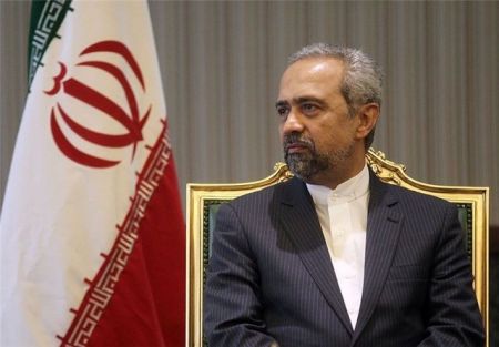نهاوندیان از مجتمع آب سنگین اراک بازدید کرد