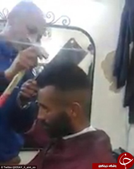 اخبار,اخبار گوناگون,کوتاه کردن مو با ساطور و چکش