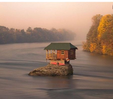اخبار,اخبار گوناگون,خانه ای در وسط رودخانه درینا