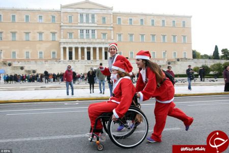 وبلاگ راسخون بلاگ rasekhoon rasekhonblog بابا نوئل‌های عجیبی که جهانی شدند / تصاویر