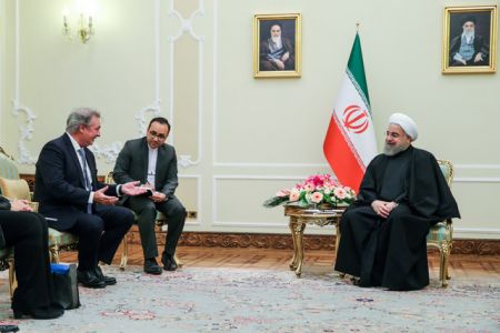 روحانی : ایران از تعمیق روابط با کشورهای عضو اتحادیه اروپا در همه حوزه ها استقبال می کند