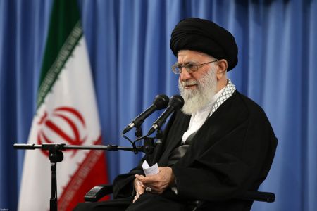 رهبر معظم انقلاب : همه جریانهای اسلامی و ملی، موظفند در خدمت آرمان فلسطین قرار گیرند