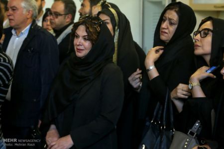 اخبارفرهنگی ,خبرهای فرهنگی , هنرمندان در وداع با عارف لرستانی اخبارفرهنگی ,خبرهای فرهنگی , هنرمندان در وداع با عارف لرستانی