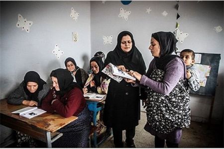 نرخ بی سوادی دختران ایرانی بیش از پسران