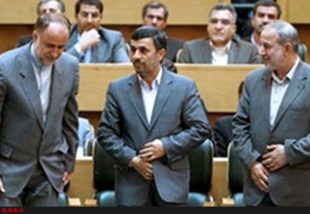 معلمان هنوز چماقهای زیرزمین وزارتخانه را از یاد نبردهاند