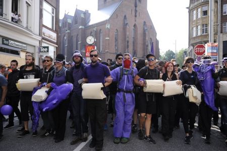   اخبارگوناگون ,خبرهای گوناگون,اعتراض به نشست گروه بیست