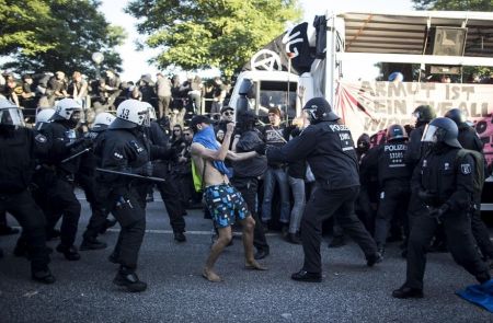   اخبارگوناگون ,خبرهای گوناگون,اعتراض به نشست گروه بیست