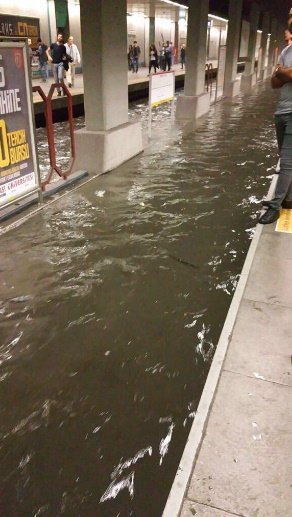  اخبارگوناگون ,خبرهای  گوناگون ,سیل دراستانبول