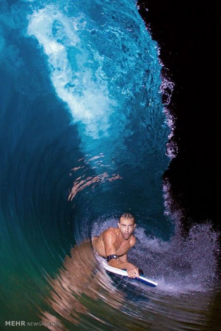 اخبار,اخبار گوناگون,موج سواری در شب اخبار,اخبار گوناگون,موج سواری در شب