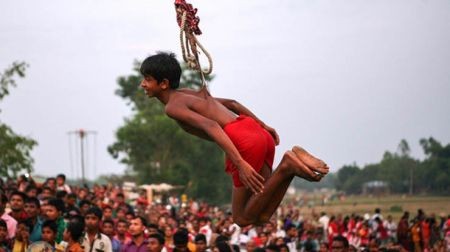   اخبارگوناگون ,خبرهای گوناگون  , مراسمی سنتی مردم هند