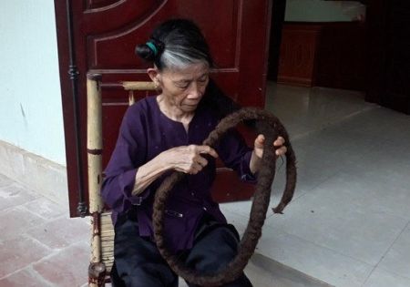 اخبار,اخبار گوناگون,پیرزن ویتنامی با موهای ژولیده سه متری