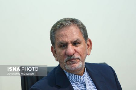 معاون اول رییس جمهور :اراده دولت و ستاد بر اجرای برنامه های اقتصاد مقاومتی است