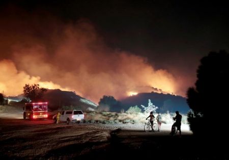 اخبار,اخبار حوادث,آتش‌سوزی ۲ هزار هکتاری در کالیفرنیا