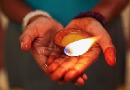   اخبارگوناگون ,خبرهای گوناگون,  جشن پر از رنگ و نور در هند