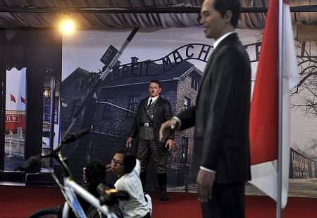   اخبار گوناگون ,خبرهای  گوناگون , مجسمه جنجالی هیتلر 