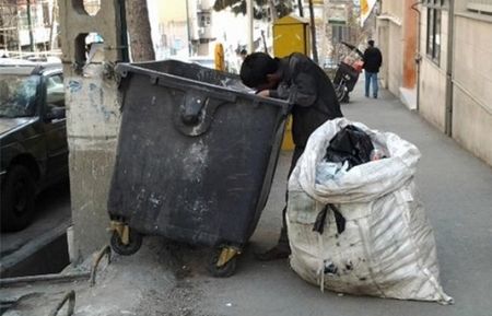 حقایق تلخ درباره زبالهگردی کودکان؛ سن زبالهگردی به 4 سال رسیده/ 80 درصد کودکان زبالهگرد بیسوادند