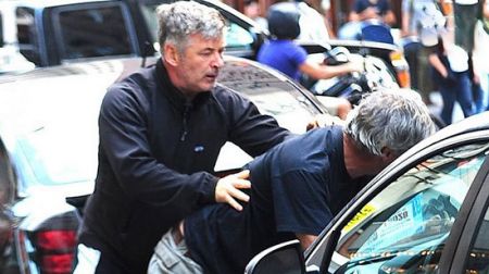 اخبار,اخبارفرهنگی وهنری,درگیریهای جنجالی ستارههای هالیوود با خبرنگاران اخبار,اخبارفرهنگی وهنری,درگیریهای جنجالی ستارههای هالیوود با خبرنگاران