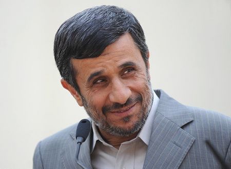 جبهه پایداری: هیچ صنمی با احمدینژاد نداریم