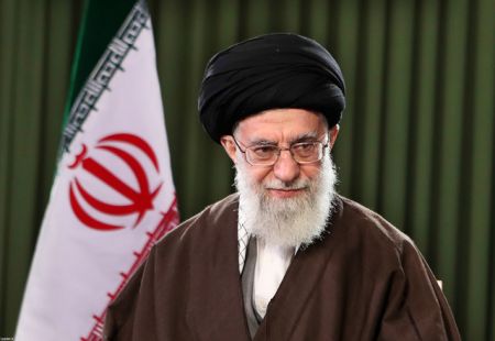 رهبر انقلاب سال ۹۷ را سال «حمایت از کالای ایرانی» نامگذاری کردند