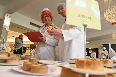   اخبار گوناگون,خبرهای گوناگون,رقابت پخت کیک پای