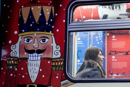 اخبار,اخبار گوناگون,آماده‌سازی مترو برای کریسمس