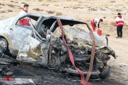 اخبار,اخبار حوادث,تصادف شدید وانت نیسان با تندر۹۰ 