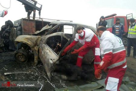 اخبار,اخبار حوادث,تصادف شدید وانت نیسان با تندر۹۰ 