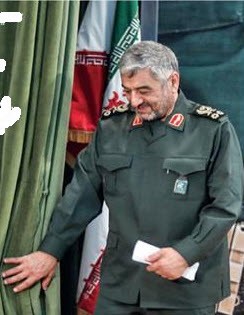 منظور فرمانده سپاه از مقام سابق و سایت حامی او چه بود؟