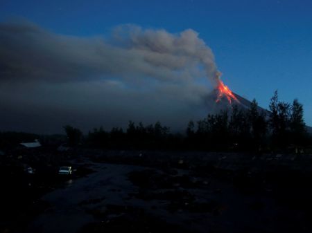 اخبار,اخبار گوناگون,فوران گدازه‌های مایون در فیلیپین