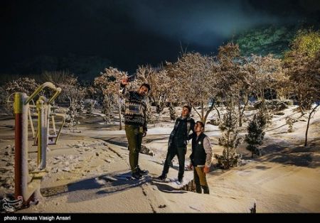   اخباراجتماعی ,خبرهای  اجتماعی ,  بارش برف در اصفهان 