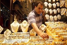سکه در بازار بدون تغییر ماند/ نرخ دلار در صرافیهای بانکی؛۴۸۷۷ تومان
