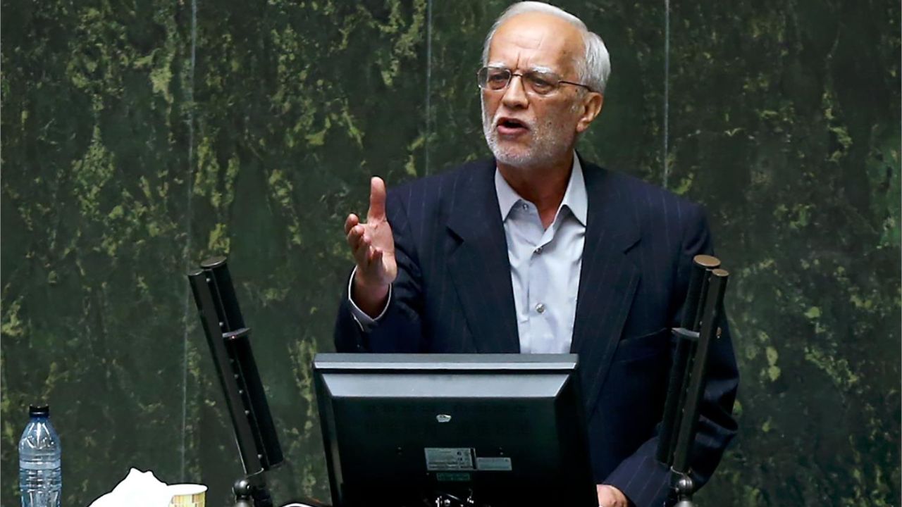 عبدالرضا هاشمزایی: رفع حصر و دادن آزادیهای مدنی ابزار اتحاد است/ زندانیهای سیاسی را آزاد و عفو عمومی صادر کنیم