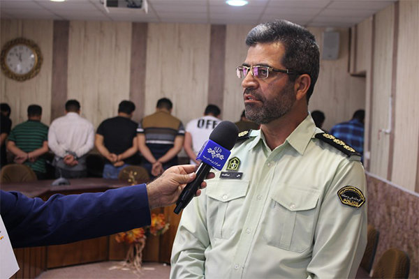 برخورد قاطع پلیس با هنجارشکنان در حوادث کازرون/ متهمان تبر داشتند
