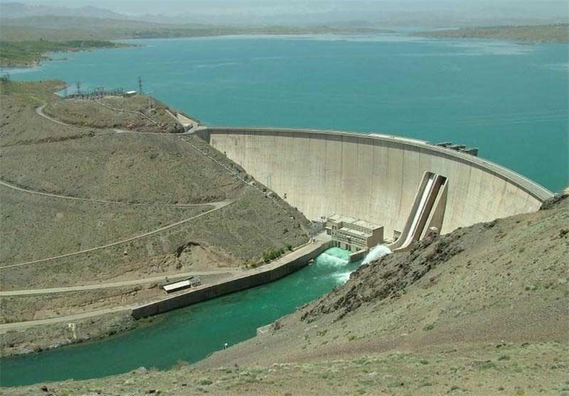 آب پشت سد زایندهرود به یکسوم کاهش یافت