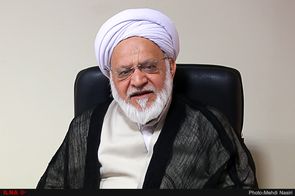انتقاد اعضای مجمع تشخیص از احمدینژاد/ دلیل غیبت روحانی و آملی لاریجانی را نمیدانم