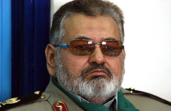 توضیح سرلشکر فیروزآبادی درباره ویلای لواسان: از هیچ مرجعی حکم تخلیه نگرفتهام / محل تحویلی یک ساختمان مخروبه ۱۰۰ ساله...