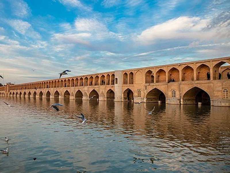 پشت پرده تخلیه عمدی آب سد زایندهرود