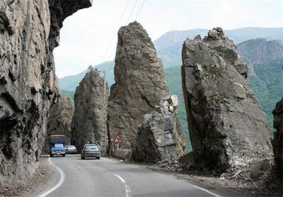 جاده چالوس در نخستین روز تابستان یکطرفه میشود / آغاز سفرهای تابستانه به مازندران