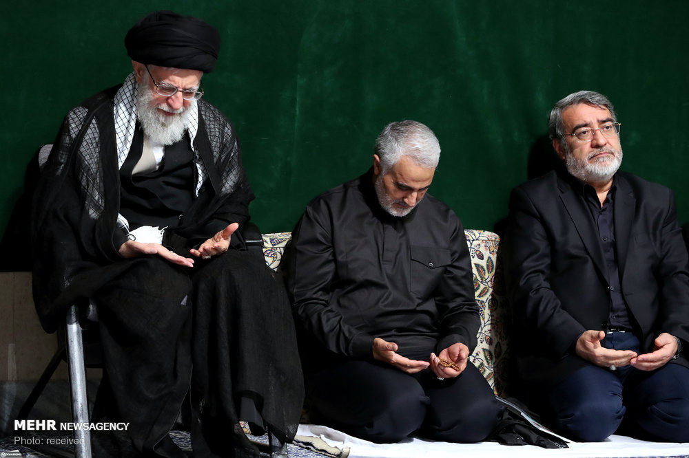 عکس خبری,مراسم عزاداری شب عاشورای حسینی (ع) در حسینیه‌ی امام خمینی